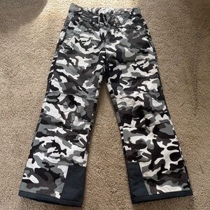 Arctix Kids Camouflage Snow Pants - Black and Gray